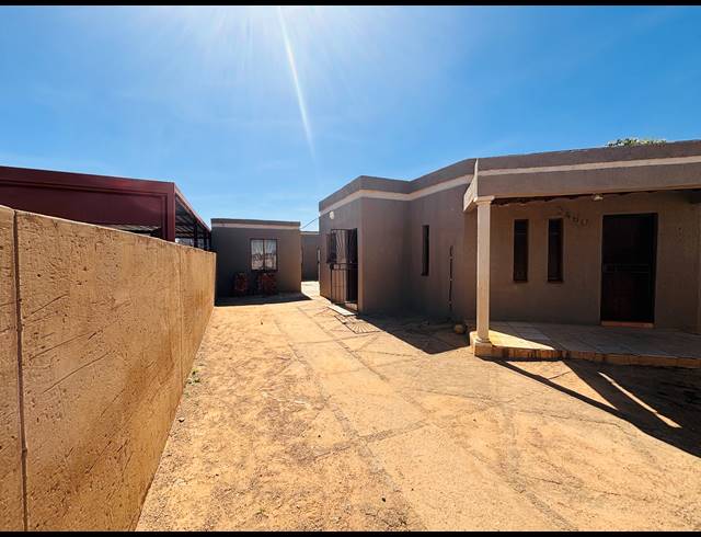 2 BEDROOM FREEHOLD SOLD IN MAMELODI EAST